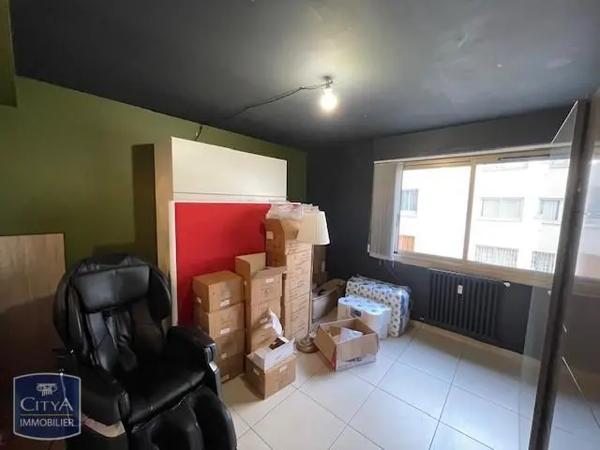 Local professionnel à vendre