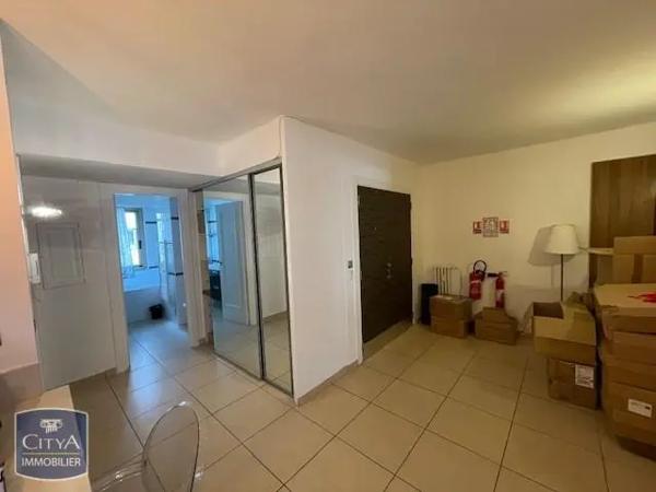 Local professionnel à vendre