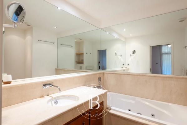 Ville-di-Pietrabugno, Appartement 2 Chambres -  85 m² à vendre