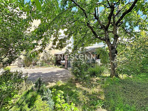 ISSY LES MOULINEAUX - QUARTIER SAINT ETIENNE - Terrain à vendre