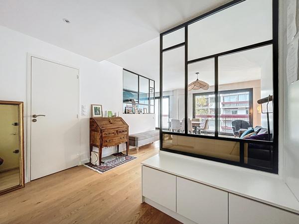 Découvrez sans tarder ce bien rare aux très belles prestations.