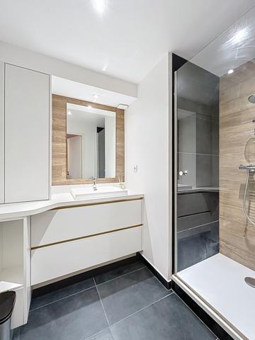 Découvrez sans tarder ce bien rare aux très belles prestations.