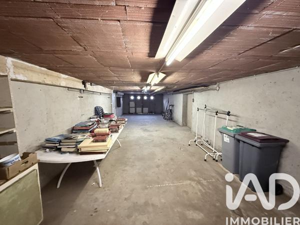 Maison à vendre 7 pièces 163 m² Saint-Julien-du-Sault