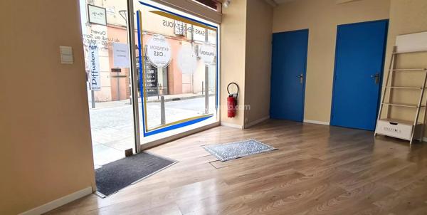 Location Local commercial 4 pièces 80 m2 à Albi