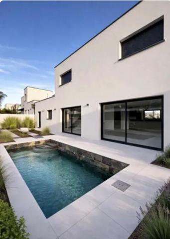 Villa Serignan 4 pièces 120 m2 proche des plages