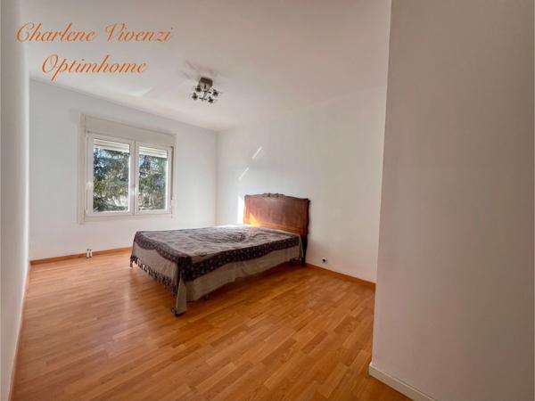 Maison à vendre 5 pièces ENVEITG (66)