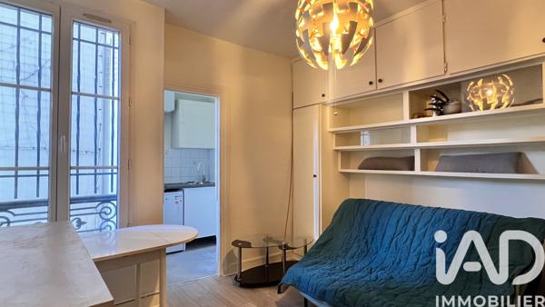 Location appartement 1 pièce 15 m² Paris 18