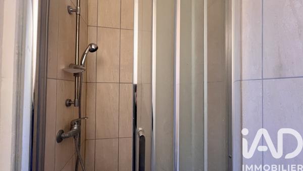 Location appartement 1 pièce 15 m² Paris 18