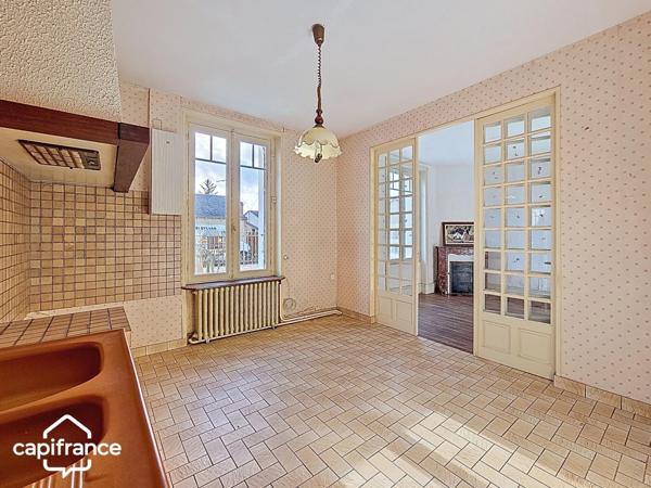 Thouars centre Maison de ville de 90 m2 3 chambres