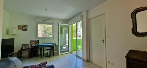 Exclusivité : T2 Lumineux avec Terrasse et Garage Privé Castelnau