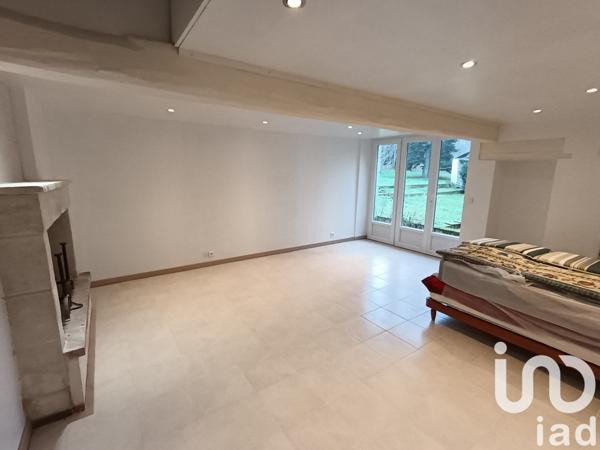 Maison à vendre 11 pièces 280 m² Monts-sur-Guesnes