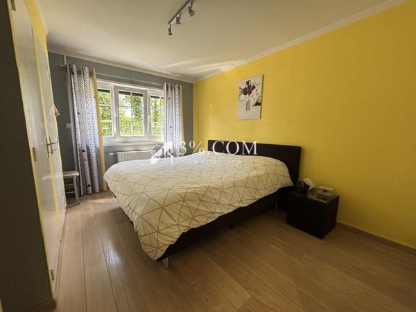 Maison 5 pièce(s) 3 chambre(s) 108 m²