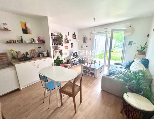T2 - LA ROCHELLE - INVESTISSEUR €182 000 ** - Référence MR480ED2