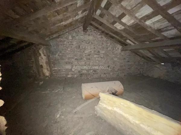 Vente Maison 12 pièces 220 m2 à Saint-Just-la-Pendue