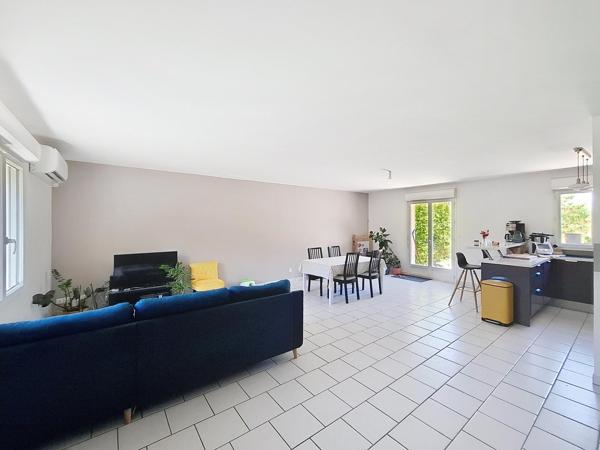 MAISON  3 CHAMBRES PLAIN PIED AZAY SUR CHER