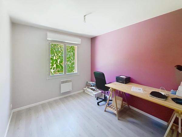 MAISON  3 CHAMBRES PLAIN PIED AZAY SUR CHER