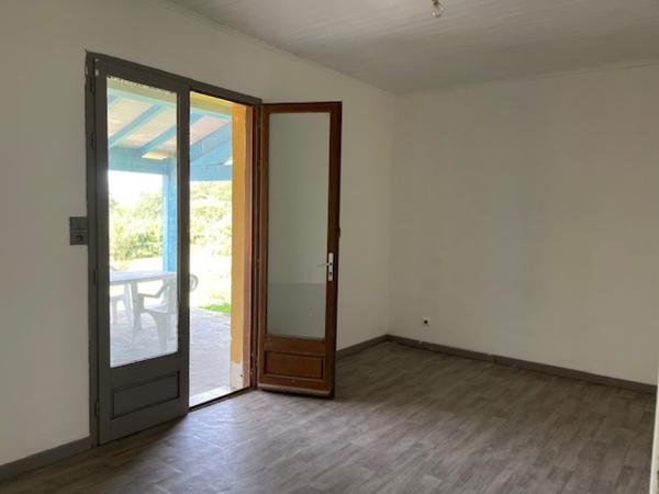 Maison 5 pièces 105 m² sur terrain 2624 m²