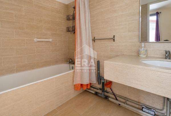 T2+ CAVE CLICHY 30M2 LIGNE 13/14