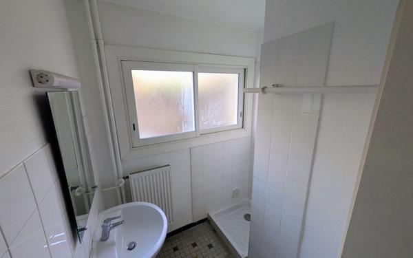 Appartement à vendre    3 pièces • 74,40 m2 Romans-sur-Isère