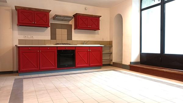 Carcassonne (11000) SUPERBE T4 EN DUPLEX DE 117M² AVEC JARDIN DE 108 M²