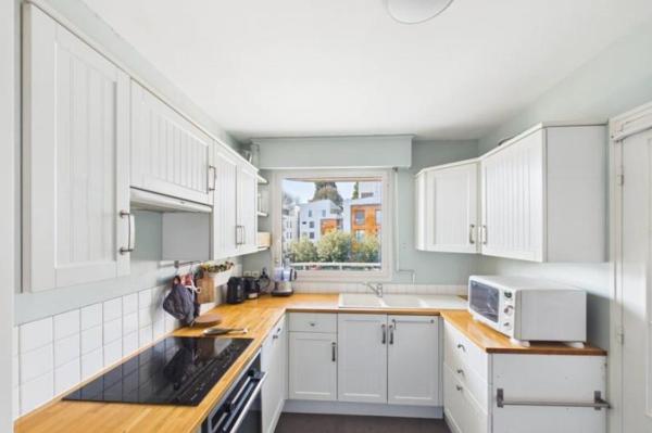 Vente - Appartement 4 pièces 94 m 2 MEUDON (92190)