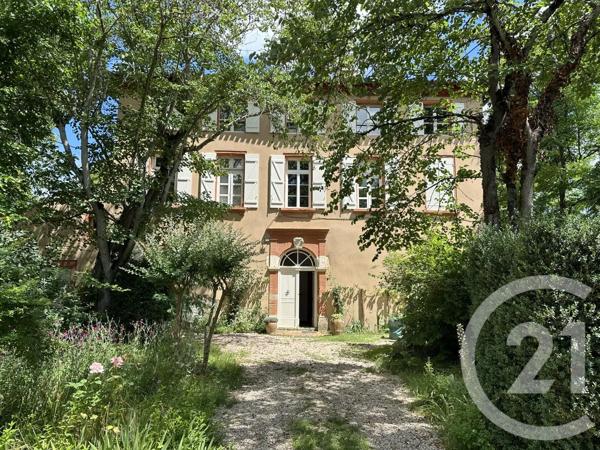 Maison à vendre  6 pièces - 208 m 2   CASTELSARRASIN  - 82