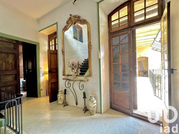 Demeure 15 pièces de 700 m² à Bourg-Saint-Andéol (07700)