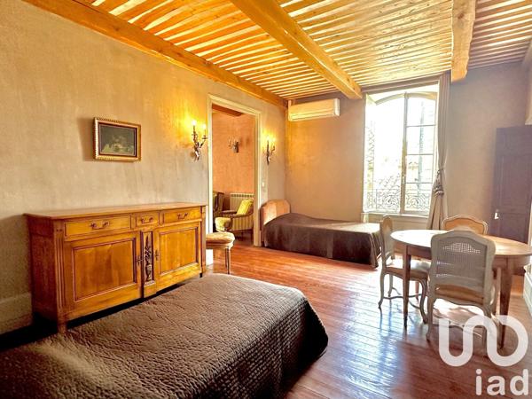 Demeure 15 pièces de 700 m² à Bourg-Saint-Andéol (07700)