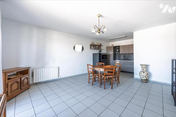 VENTE APPARTEMENT / SAINT AMAND LES EAUX