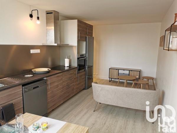 Appartement 2 pièces de 68 m² à Champs-sur-Marne (77420)