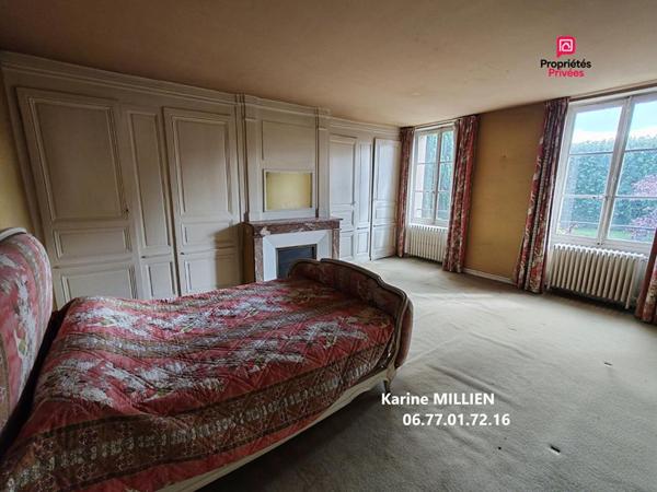 DREUX 28100 Maison en centre ville - 5 chambres - Garage - Dépendance - Grenier - Terrain - 275600  HAI