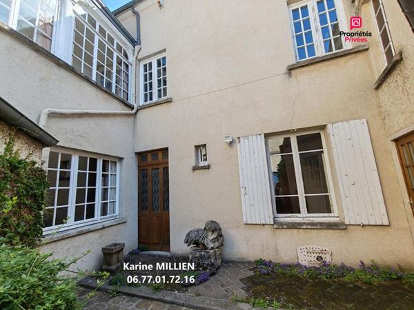 DREUX 28100 Maison en centre ville - 5 chambres - Garage - Dépendance - Grenier - Terrain - 275600  HAI