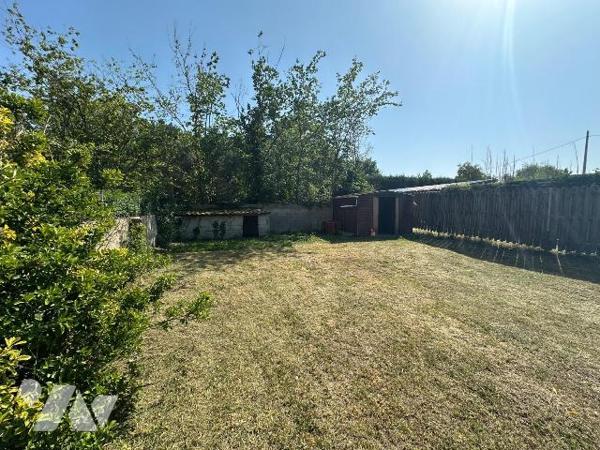 Maison individuelle à vendre à Marck - 76,50 m²

Située à Marck, cette maison individuelle de...