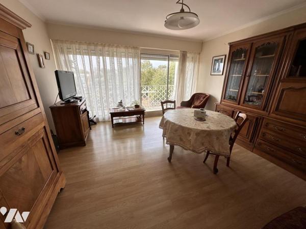 A VENDRE 56 VANNES La Garenne, à 2 pas du centre historique, appartement 94 m², 4 chambres, parking 