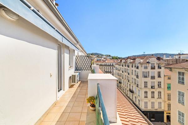 Vente Appartement de luxe Nice 1 pièce 97 m²