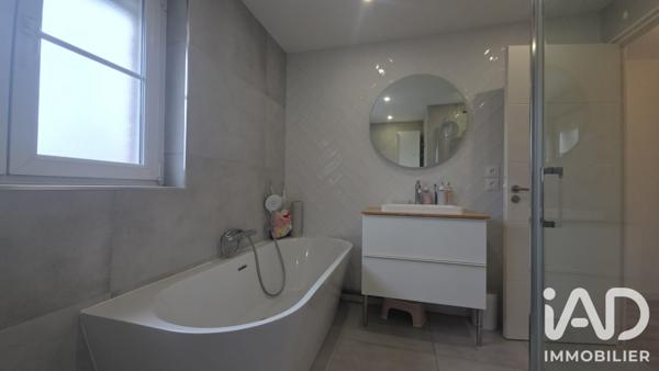 Maison à vendre 7 pièces 120 m² Faches-Thumesnil
