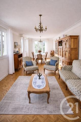 Maison à vendre  6 pièces - 160 m 2   PAU  - 64