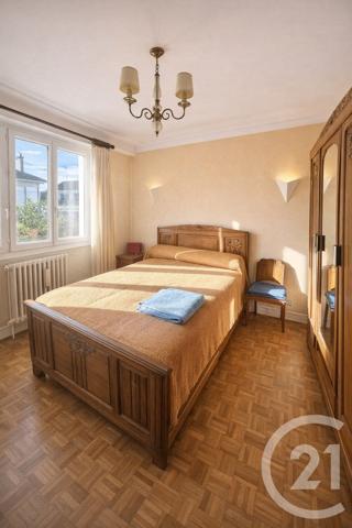 Maison à vendre  6 pièces - 160 m 2   PAU  - 64
