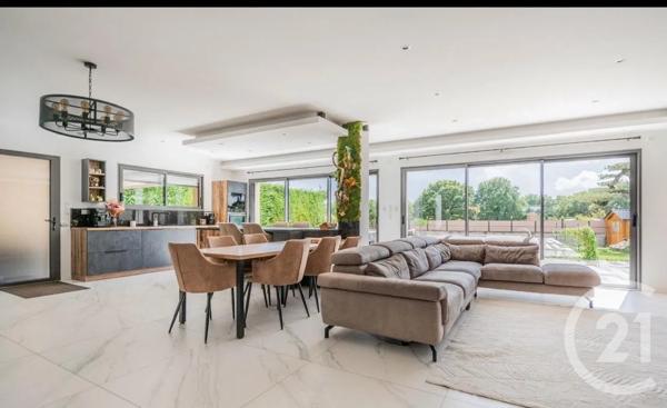 Maison à vendre  6 pièces - 156 m 2   TREILLIERES  - 44