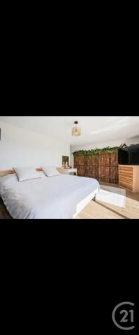 Maison à vendre  6 pièces - 156 m 2   TREILLIERES  - 44