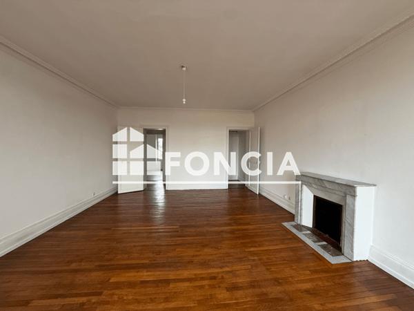 Location Appartement 3 pièces 100.43 m² - 14 AVENUE DE GAULLE Charleville-mezieres 08000