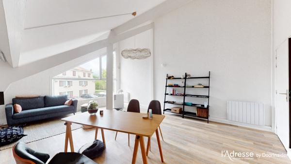 Local commercial VERRIERES LE BUISSON 1 pièce 53 m² utiles