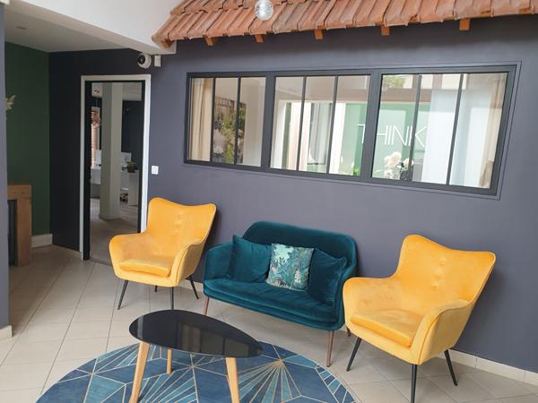 Local commercial VERRIERES LE BUISSON 1 pièce 53 m² utiles