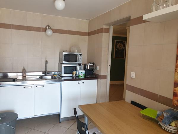 Local commercial VERRIERES LE BUISSON 1 pièce 53 m² utiles