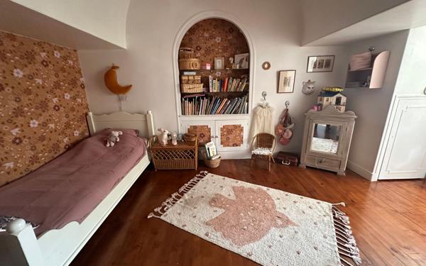 Maison à vendre    7 pièces • 280 m2 Arpajon