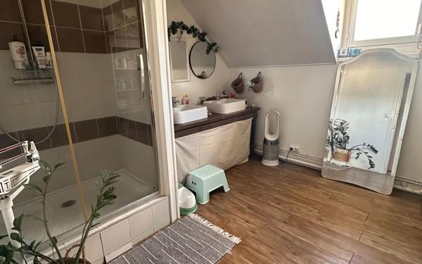 Maison à vendre    7 pièces • 280 m2 Arpajon