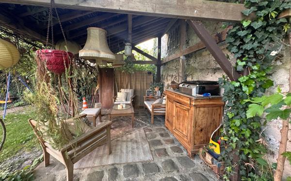 Maison à vendre    7 pièces • 280 m2 Arpajon