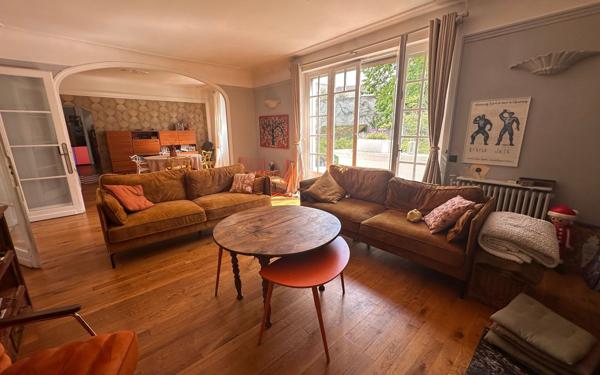 Maison à vendre    7 pièces • 280 m2 Arpajon