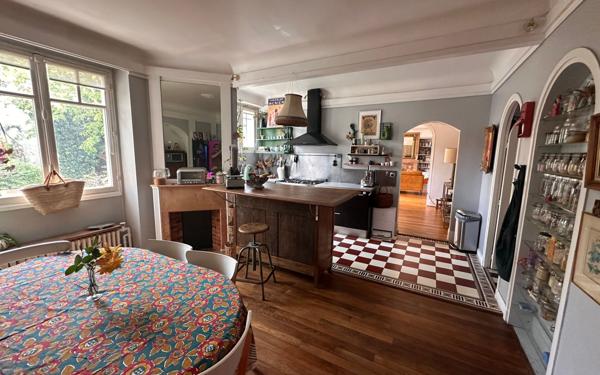 Maison à vendre    7 pièces • 280 m2 Arpajon