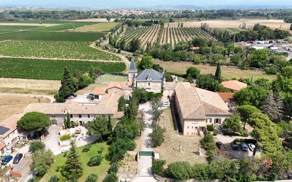 Maison à vendre    13 pièces •  Capendu